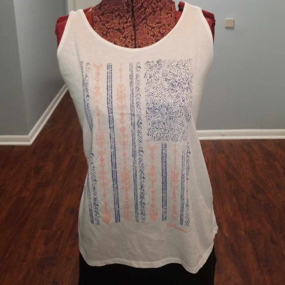 NWT Volcom Arrows and Floral Racerback Tank